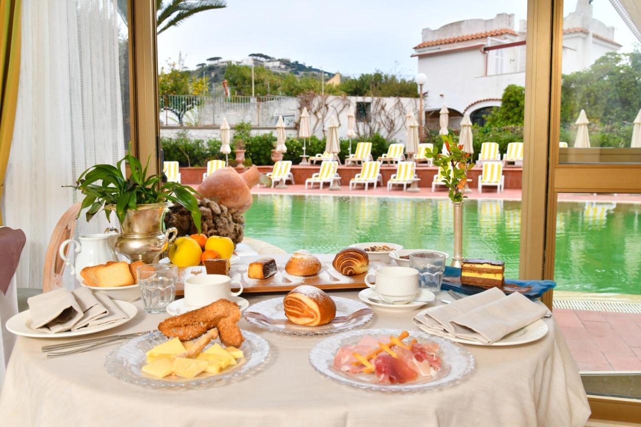 Grand Hotel Terme Di Augusto Lacco Ameno  Exterior foto
